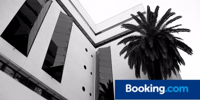 zašto Booking.com dominira